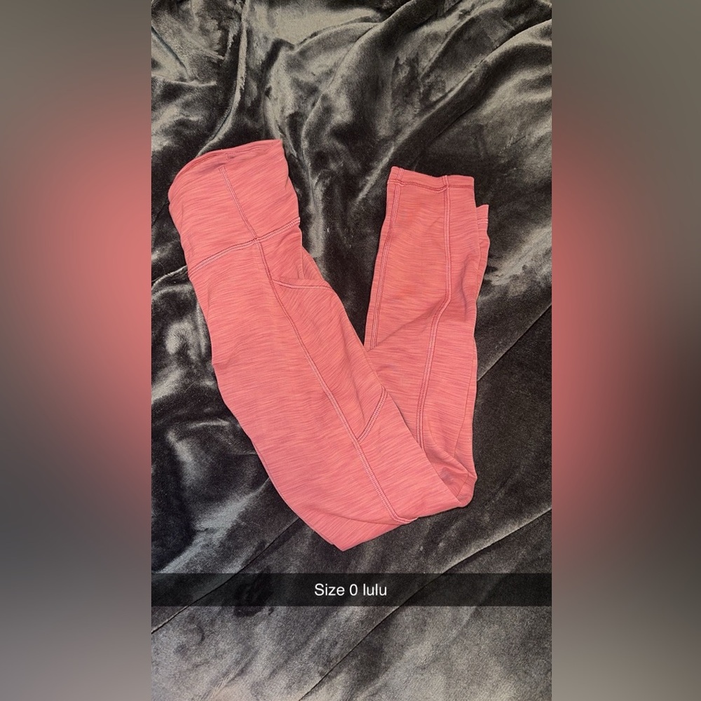Size 0 lulu leggings, super cute worn twice perfect condition!!!